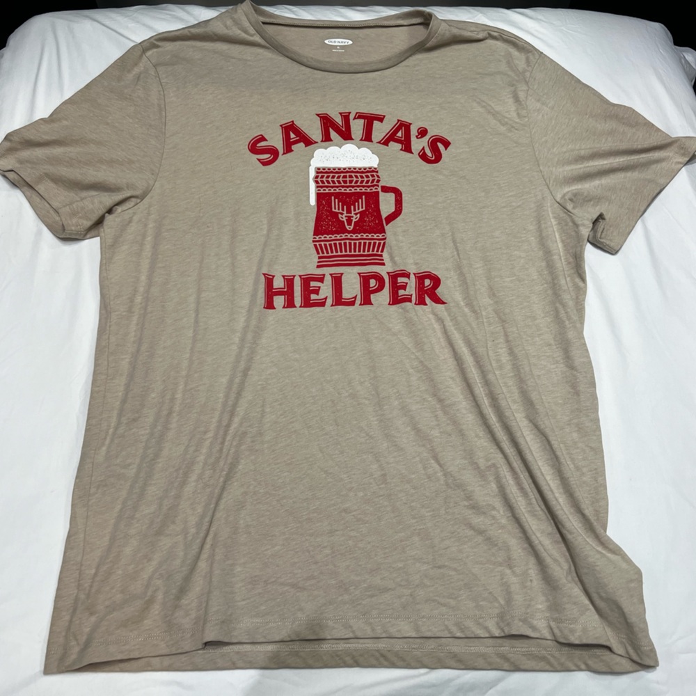 Old navy Santa’s helper men’s tee shirt